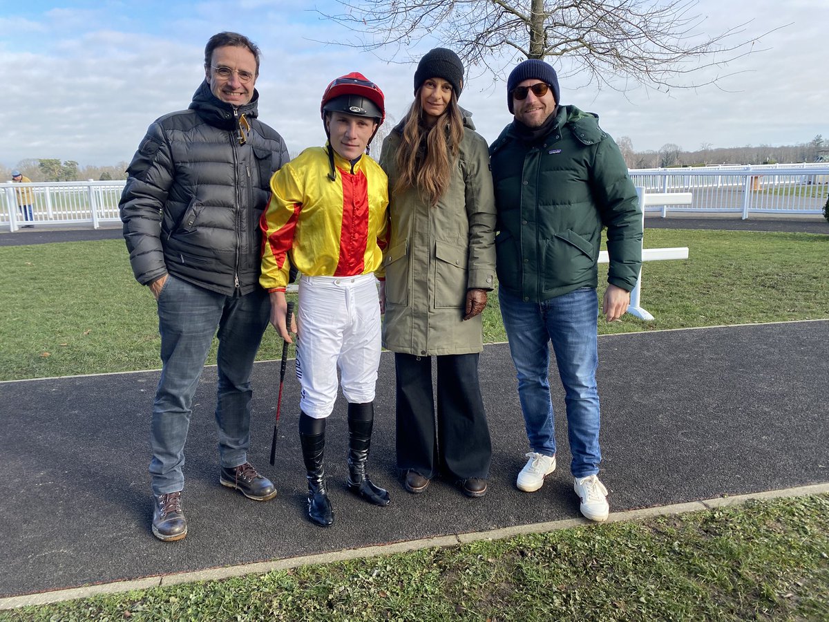 Ecurie Vivaldi (@ecurievivaldi) on Twitter photo Notre grisette Nuit de Gala effectue une bonne semi-rentrée aujourd’hui dans une Classe 2 à <a href="/Hippodrome_Pau/">Hippodrome de Pau</a> en prenant une prometteuse 4e place derrière des mâles en 41 de valeur. Nous sommes ravis. Notre grisette Nuit de Gala effectue une bonne semi-rentrée aujourd’hui dans une Classe 2 à <a href="/Hippodrome_Pau/">Hippodrome de Pau</a> en prenant une prometteuse 4e place derrière des mâles en 41 de valeur. Nous sommes ravis.