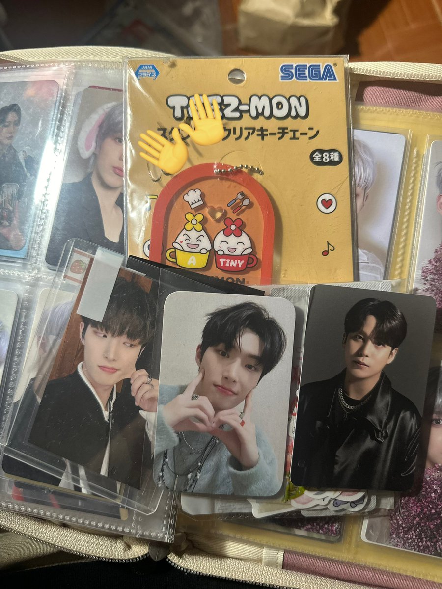 mingiminkii's tweet photo. hello, @8chive1 !! thank you for bringing them home safe. 🥹🤍 super love and appreciate the freebies as well. 🫶🏻 https://t.co/pZJ44JccNS