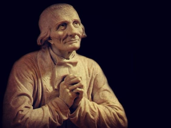 unseglar's tweet photo. "¿Qué son veinte o treinta años comparados con la eternidad? ¿Tanto tenemos que sufrir? Algunas humillaciones, algunos escalofríos, palabras molestas: eso no mata. ¡Qué bien sienta morir cuando se ha vivido en la cruz! Deberíamos correr tras la cruz como el avaro corre tras el https://t.co/UIoBs93ZWh