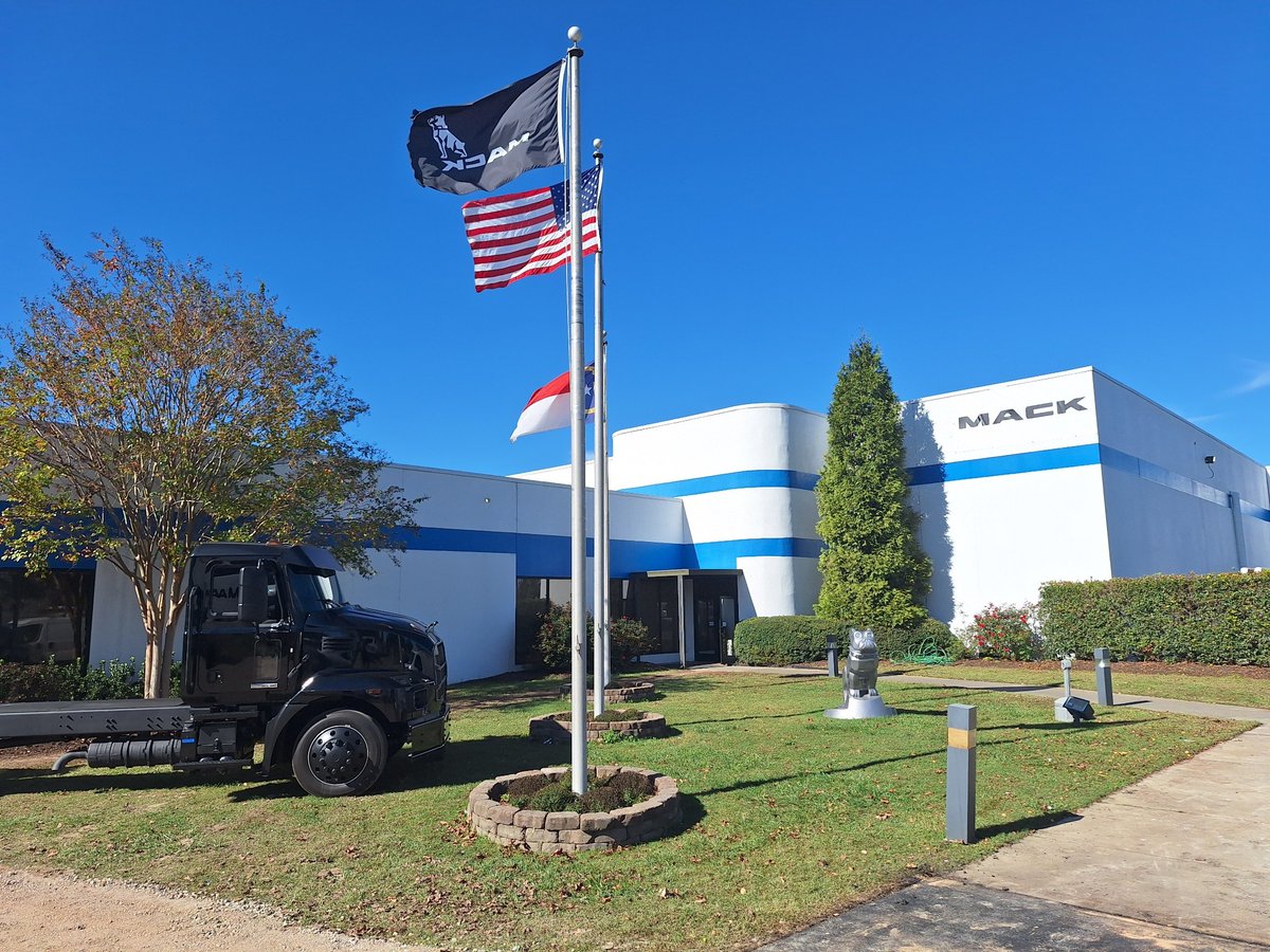We’re hiring for more than 30 open positions at our Kings Mountain Operations, just west of Charlotte, NC. Visit jobs.volvogroup.com and make sure “Grover” is selected in the location tab. Find your place here!