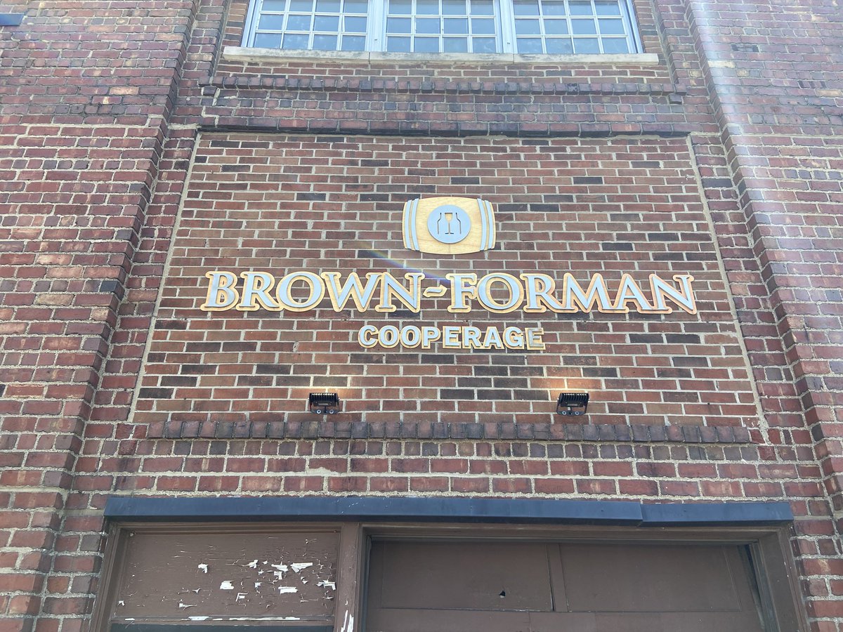 Brian Haara / Sipp'n Corn® (@sippncorn) on Twitter photo I never would have guessed that 2025 would see the historic Brown-Forman “Bluegrass Cooperage” closing. Here’s a pic from a visit with <a href="/BourbonPursuit/">Bourbon Pursuit 🥃</a>. I never would have guessed that 2025 would see the historic Brown-Forman “Bluegrass Cooperage” closing. Here’s a pic from a visit with <a href="/BourbonPursuit/">Bourbon Pursuit 🥃</a>.