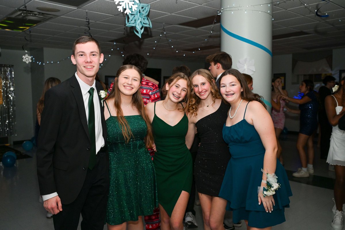 Our young women had a wonderful time Friday night at the annual Snowball Dance! The Cubs danced the night away before snowfall the next morning. ❄️✨☃️