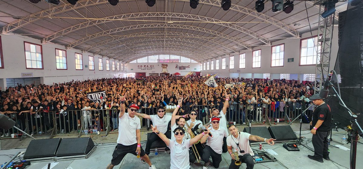 ECATEPUNK 😎✨️
#RudeBoys #Skatex #Crew