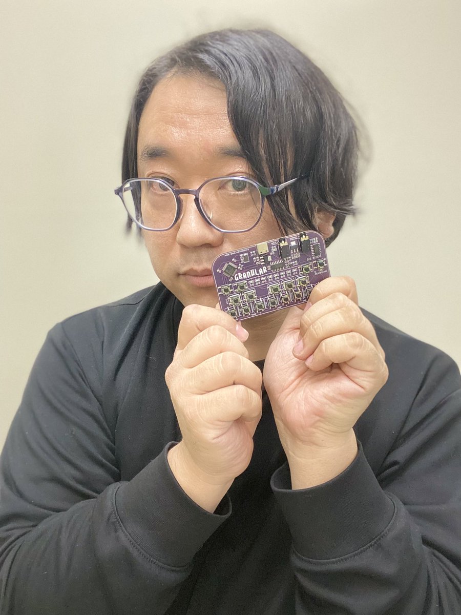 peaceful_clean's tweet photo. おれはT-8、TD-3、RD-6、B1と、Home Bake Instrumentsの基板シンセ(リズムマシン、ベースシンセ、グラニュラーサンプラー)持っていきます!ぜひ触ってみてください! https://t.co/dBoHHnBzPc