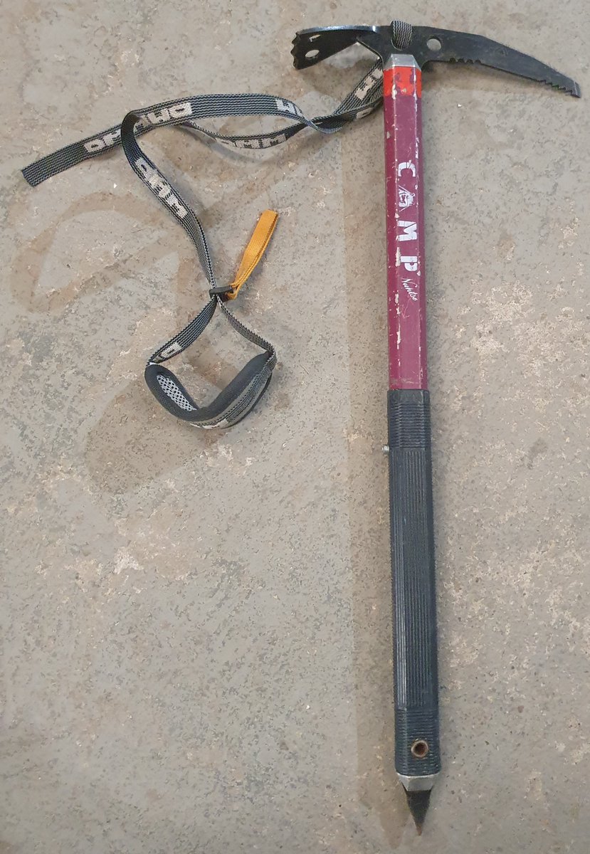 Selling fast.......Camp Nuptse Mountaineering Ice Axe
ebay.co.uk/itm/3560071971…