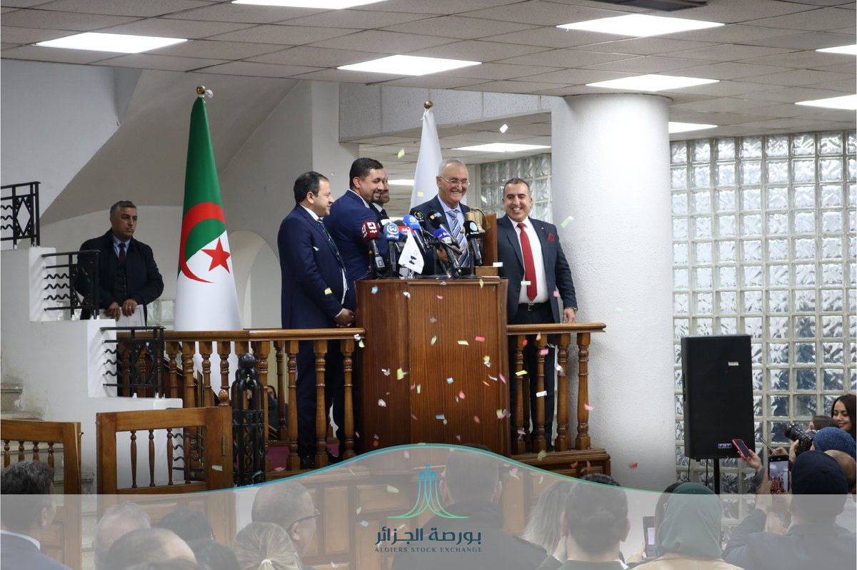 Bourse_Alger's tweet image. 🎉 Nous avons le plaisir d'annoncer l'introduction officielle de la première start-up algérienne, Moustachir, à la Bourse d'Alger ! 🚀
#introduction #Moustachir #BourseAlger #Innovation #StartUp #Algérie #Investissement #Finance