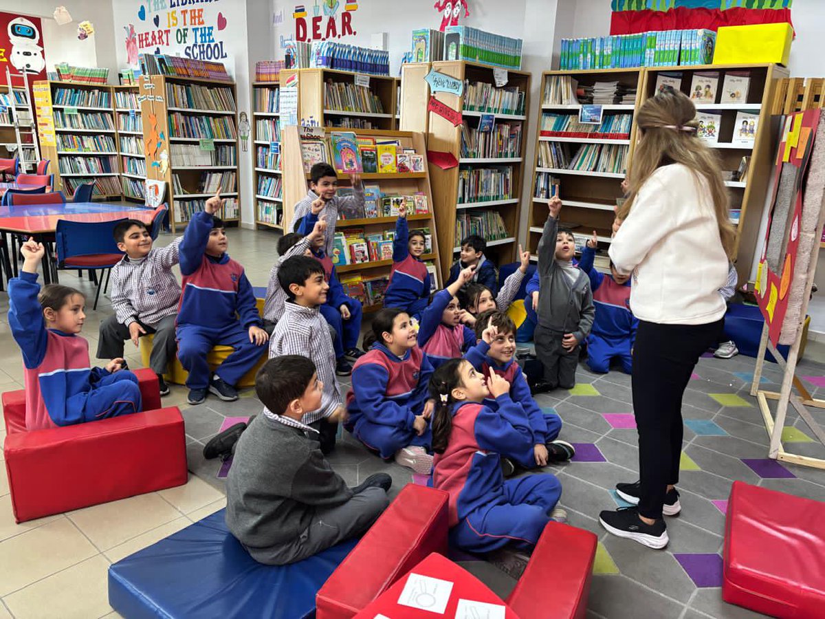 Today, our Grade Two learners visited the library for a special Story Time session!
The objective was to enhance students’ abilities in areas related to social interaction and emotional learning, with a focus on building self-esteem, fostering empathy, and celebrating diversity.