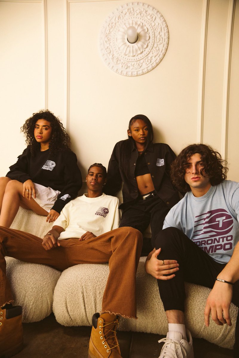 🤝🏽✨Yes we did!! We went to work with <a href="/TempoBasketball/">Toronto Tempo</a> and a few of our fav collaborators to create an epic collection! From the breathtaking designs, to the popping colorways, to the immaculate quality, the Toronto Tempo x Round21 line just hits different 🤌🏽😮‍💨 

This capsule