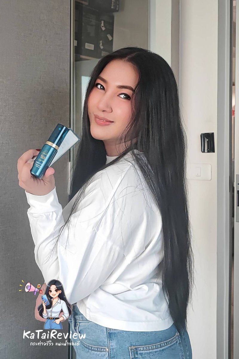 kataireview's tweet photo. NEWMO Hair Essence  ลดผมร่วง ปลูกผม บำรุงผม เร่งผมยาว จากญี่ปุ่น
พิกัด https://t.co/eBuHN5o4SK
เอสเซนส์ วิตามินผม   🇯🇵 NEWMO Hair Essence ขายดีอันดับ1ในญี่ปุ่น
ผสม HGP เปปไทด์สารสกัดจากไข่เเดง
เปปไทด์จะทำหน้าที่เข้าบำรุงรากผม และปกป้องหนังศีรษะ
ช่วยเสริมสร้าง IGF-1 ภายในร่างกาย ซึ่งเป็นปัจจัยสำคัญต่อการเติบโตของเซลล์รากผม
ปรับปรุงการไหลเวียนของเลือดบริเวณรากผม ทำให้เส้นผมแข็งแรงยิ่งขึ้น

+ ลดปัญหาผมร่วงบาง
+ เพิ่มผมหนารากเเข็งเเรง
+ บำรุงล้ำลึกผมสุขภาพดี

🟢วิธีใช้
- หลังสระผม เช็ดให้แห้งพอหมาด
- ฉีดเอสเซนส์ให้ทั่วหนังศีรษะโดยตรง
- นวดให้ซึมซาบ แล้วเป่าผมตามปกติ
- ปริมาณที่แนะนำต่อครั้ง 17-18 ปั๊ม/ครั้ง (2.5 มล.)
🟢ปริมาณ 75 มล.
🪶อ่อนโยน ปราศจากสารเติมแต่ง 6 ชนิด ได้แก่
พาราเบน น้ำหอมสังเคราะห์ มิเนรัล ออยล์ สีสังเคราะห์ ซิลิโคน และสารดูดซับรังสียูวี

#ลดผมร่วง #ปลูกผม #เอสเซนส์ปลูกผม
#ญี่ปุ่น #บำรุงผม #บำรุงหนังศีรษะ #newmo