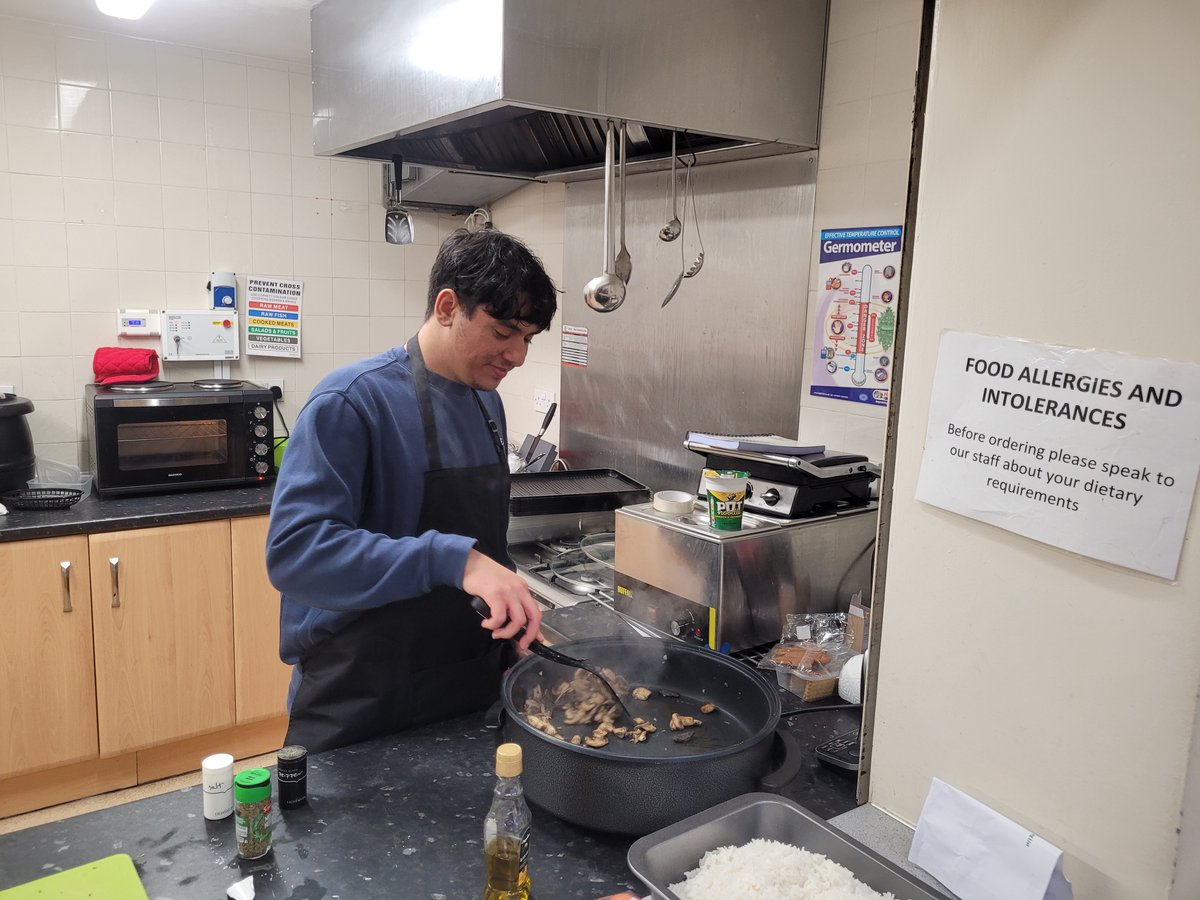 Our 8 week Resilient programme is perfect for 16 to 30 yr olds particularly struggling with anxiety, low self esteem and support needs as we can help to build confidence and introduce new life skills and expand connections.

Sign up now!
louise@resilientnw.org or txt 07878 907591