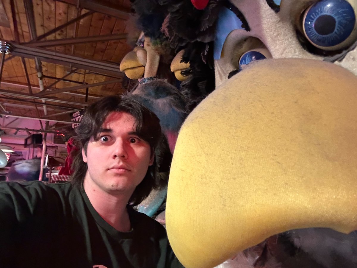 CreekWoodFilm's tweet image. Where my Helen lovers at??