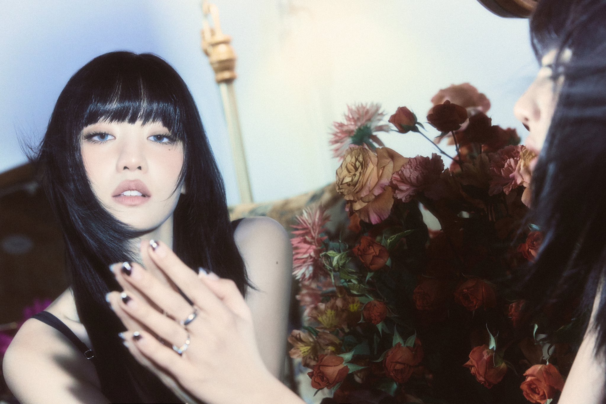 GhQx1_nakAAH1RI?format=jpg&name=large