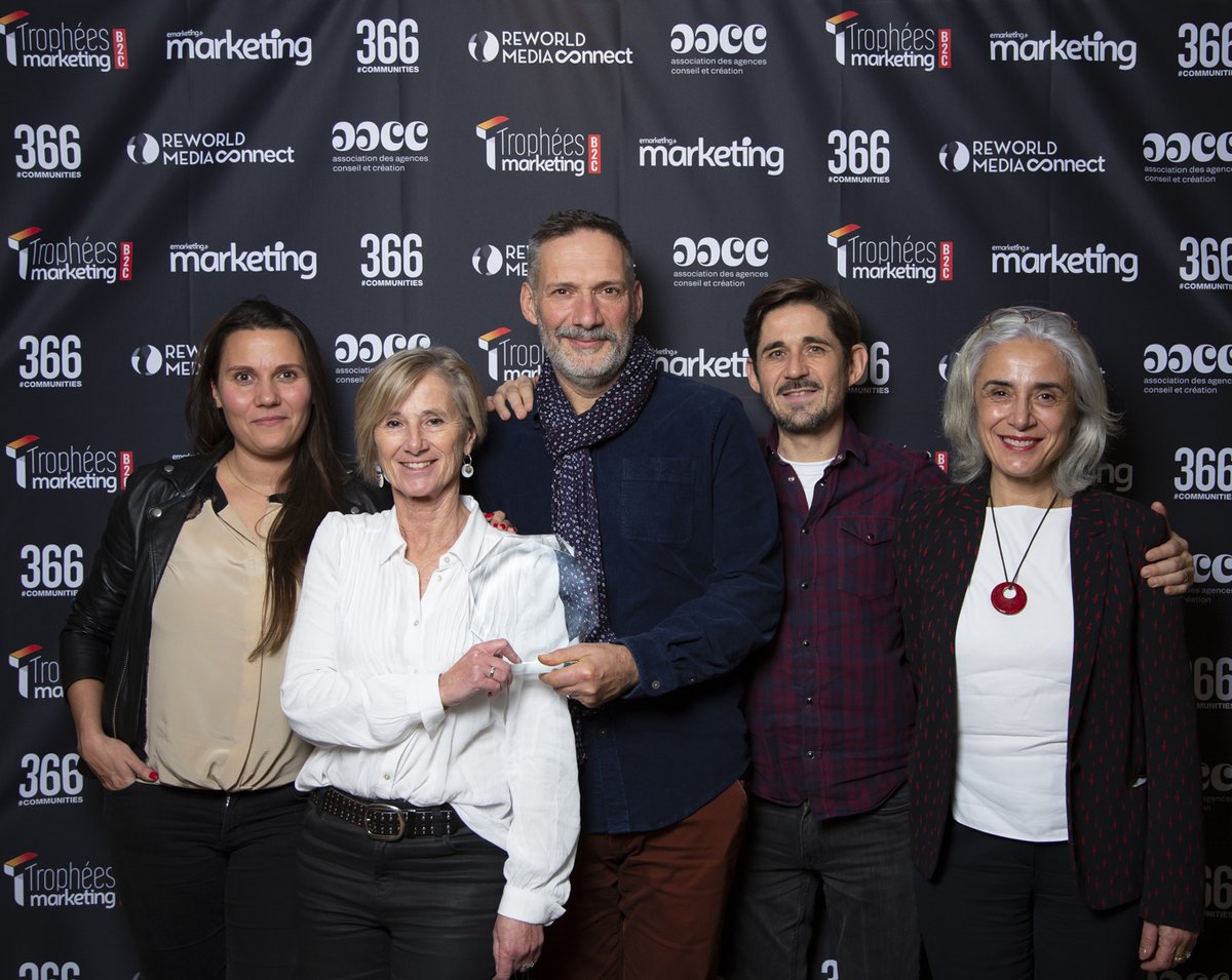 🏅 Orange champion de l’impact positif ! 🌍

Médaille d'or aux Trophées du Marketing B2C grâce à l’incubateur bas carbone et ses persona bots. Ensemble, construisons un avenir durable ! ✨