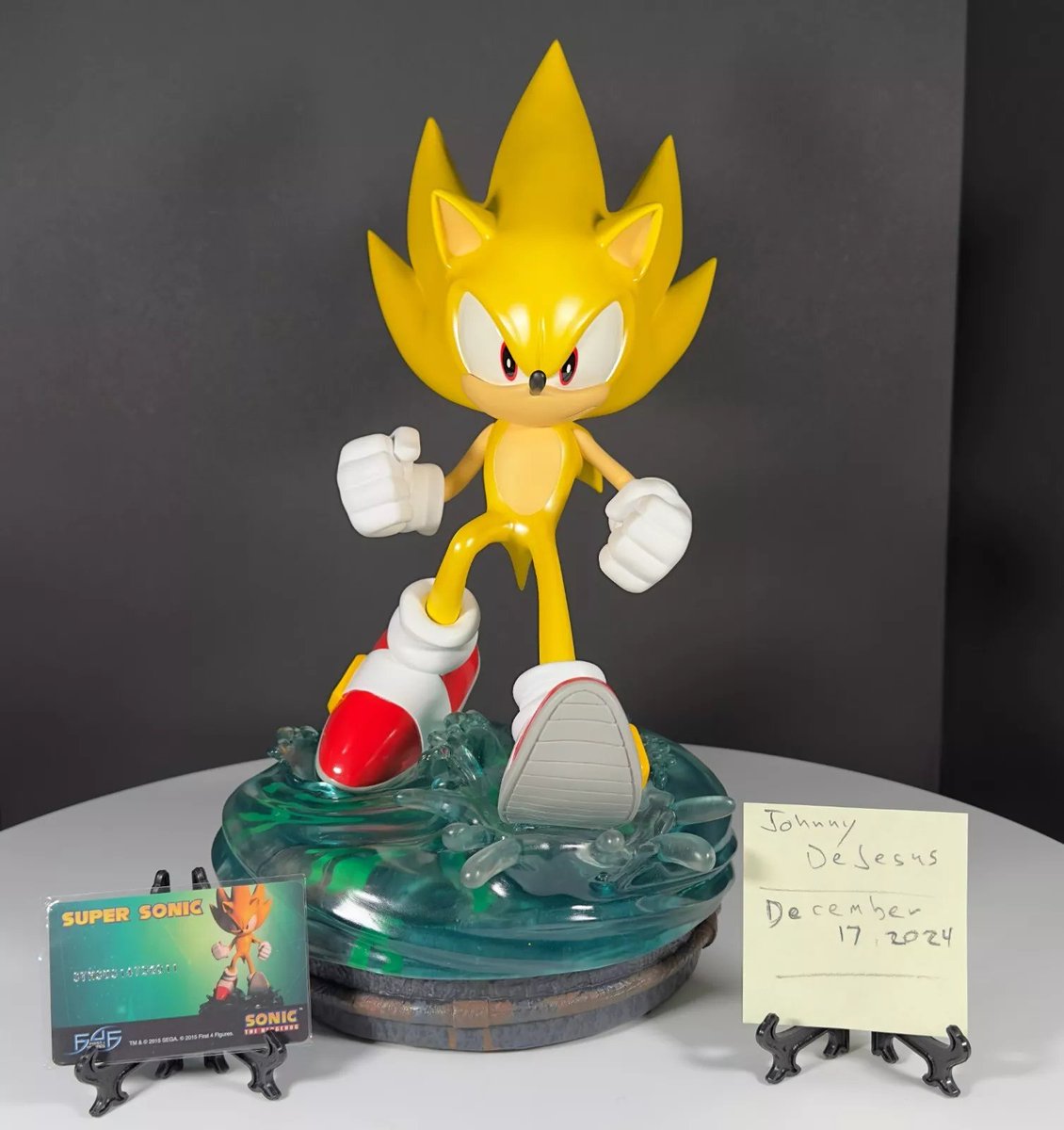 A couple of First 4 Figures Super Sonics on Ebay: Super Sonic