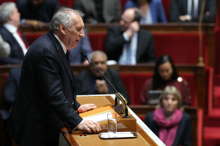 sarahagnes2's tweet photo. Les nombreuses références littéraires de @bayrou lors de son discours de politique générale….une délicatesse de language rare qui devrait rassembler . @AssembleeNat https://t.co/iTdvzxhZZE