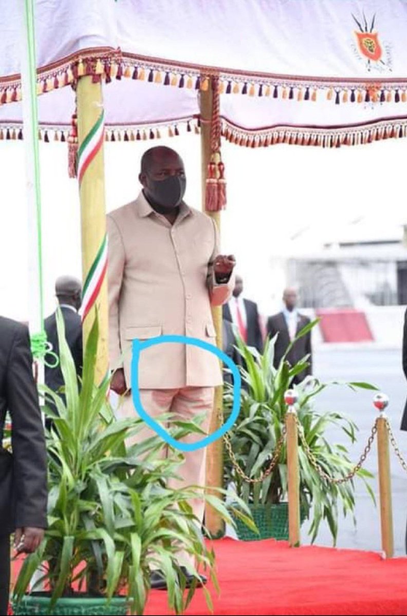 @ClaudeRwegema <a href="/fdnbbi/">FDNB</a> yoyoyoyoooo!!!

les leaders génocidaires et primitifs Tshilombo et Neva ont sacrifié les jeunes  vraiment à cause de leur imbécilité!

leur point commun c'est l'idéologie génocidaire en etant les pères des FDLR
