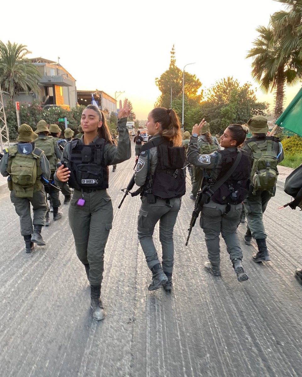 IDF Babes 🇮🇱 tweet media