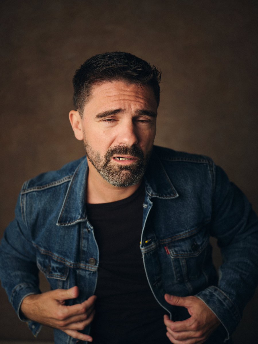 “En realidad, la vida comienza a los cuarenta. Hasta entonces, sólo estás haciendo investigación.”

Carl Gustav Jung (1875-1961)