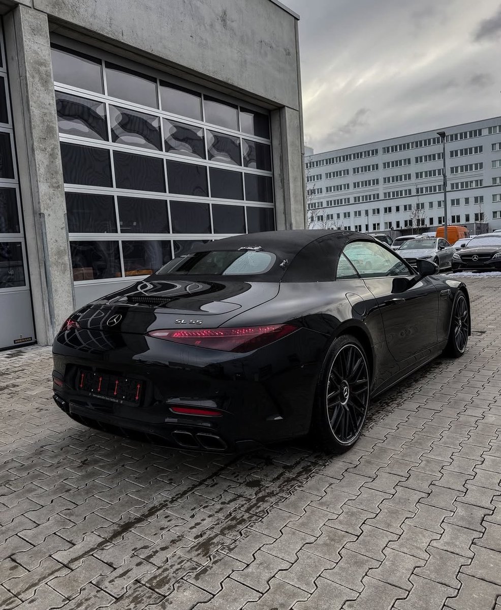 Uncle_Benz_'s tweet image. 