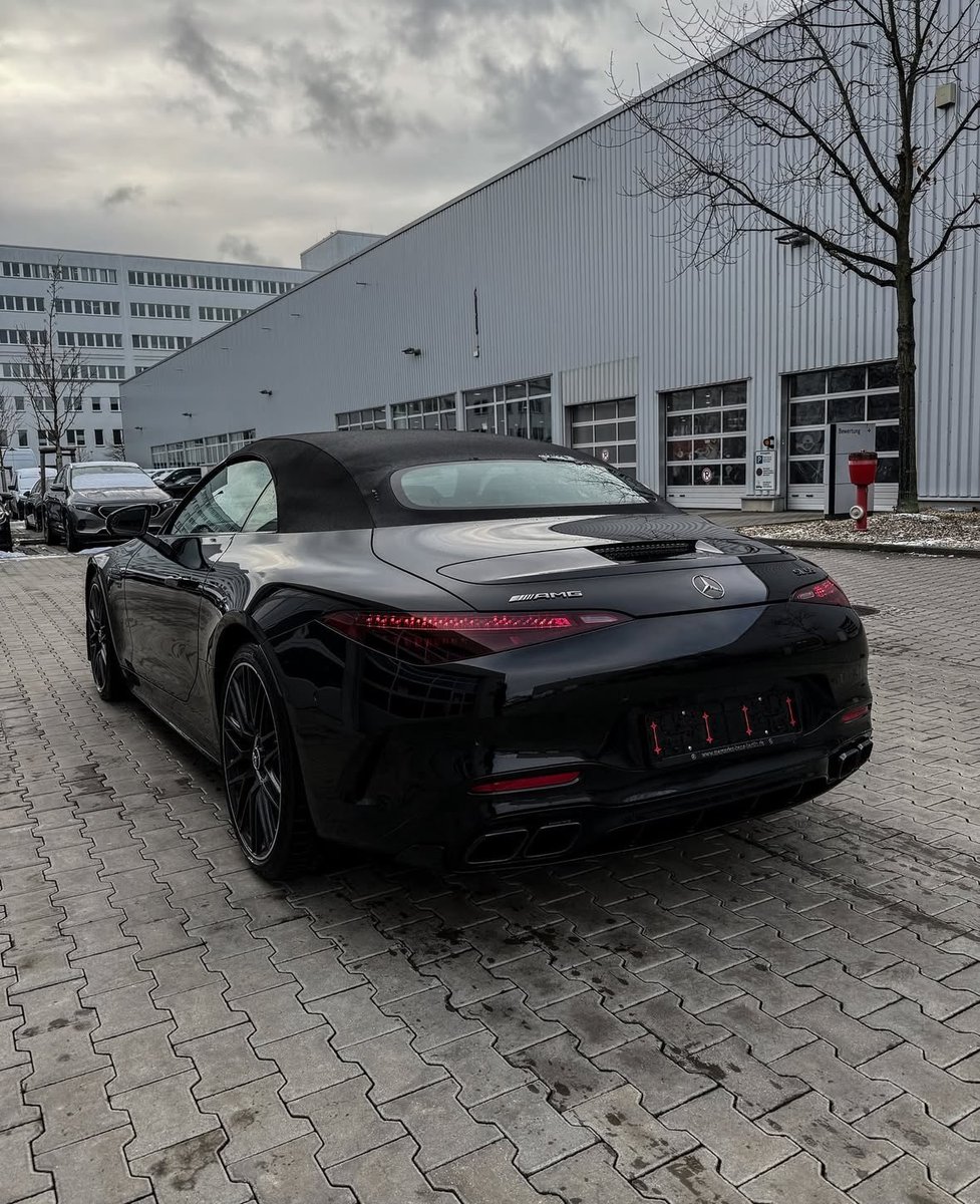 Uncle_Benz_'s tweet image. 