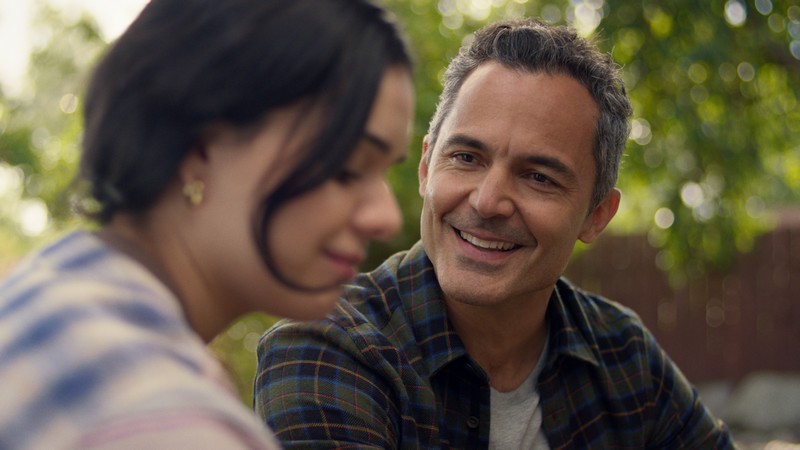 StarryMag's tweet photo. .@GoodHumorGrl speaks exclusively with Manuel Rafael Lozano about starring in and producing the poignant new film #IsabelsGarden at https://t.co/1qB6ltRWPC! #ManuelRafaelLozano #KitRich https://t.co/oLs109USZf