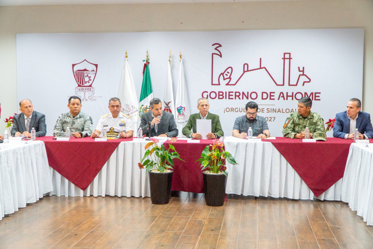 Exitosa instalación y toma de protesta del Consejo Municipal de Seguridad Pública de Ahome, con la participación del sector empresarial, académico y los tres órdenes de gobierno. ¡Somos el primer municipio en instalarlo! Gracias Secretario <a href="/RicardoDelRin/">Ricardo J. Del Rincón</a>, titular de