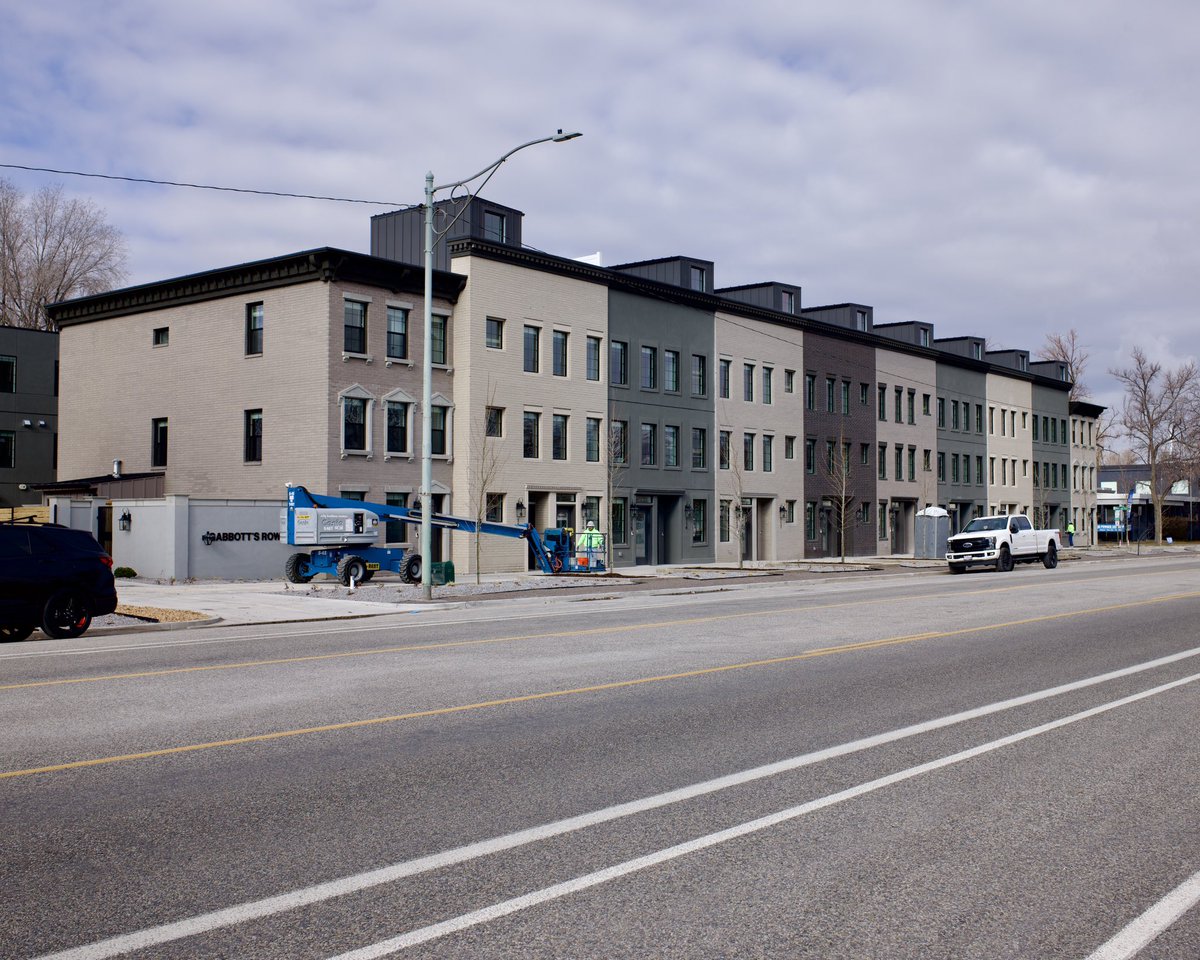 Devin Zander tweet media