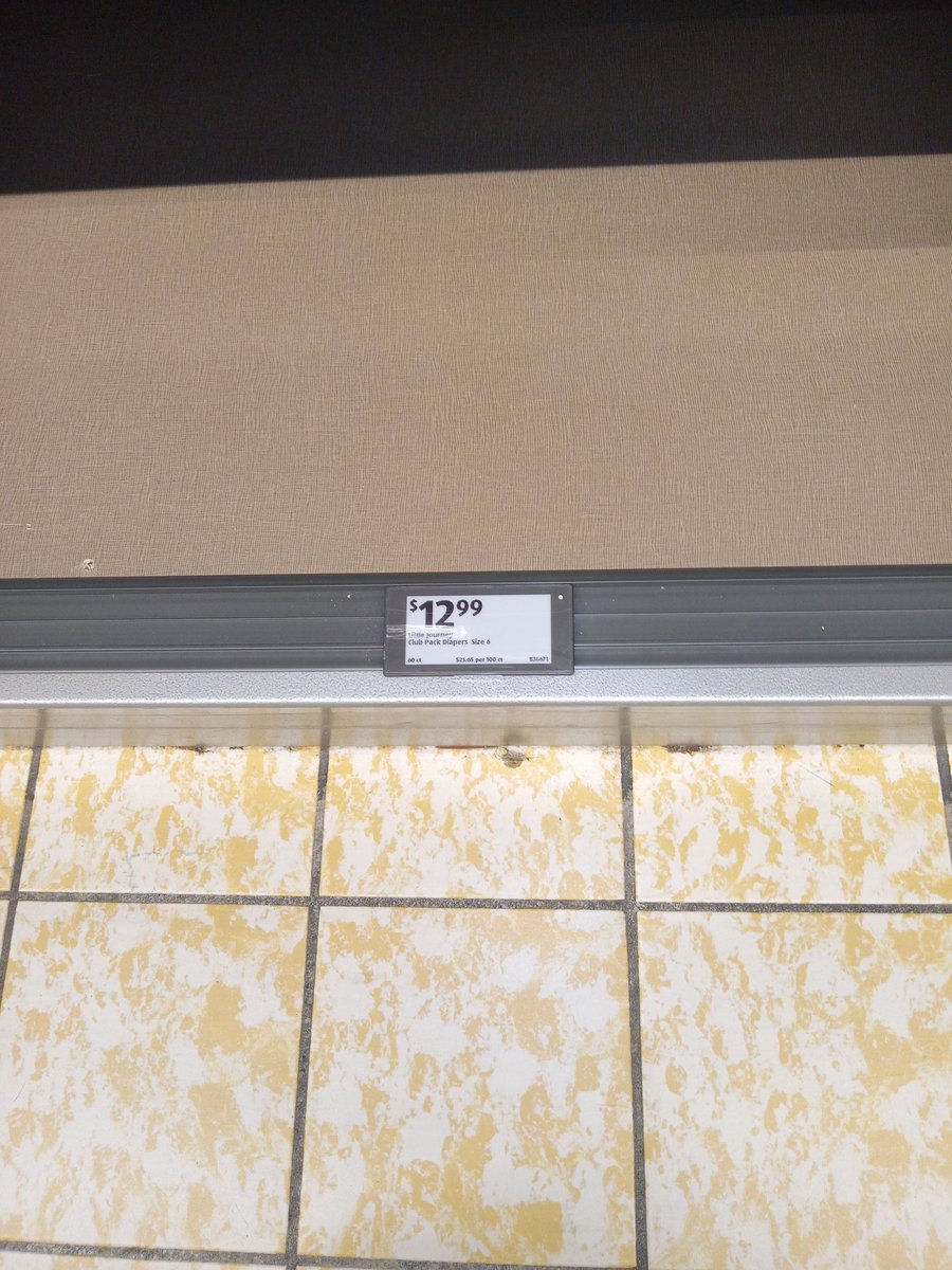 abolitionistjoh's tweet photo. 9/24/24 The #MTpromises
of #capitialism/#murica.
They can't keep shelves stocked.
#DEFUNDfacebook https://t.co/iaIl1qa8uJ