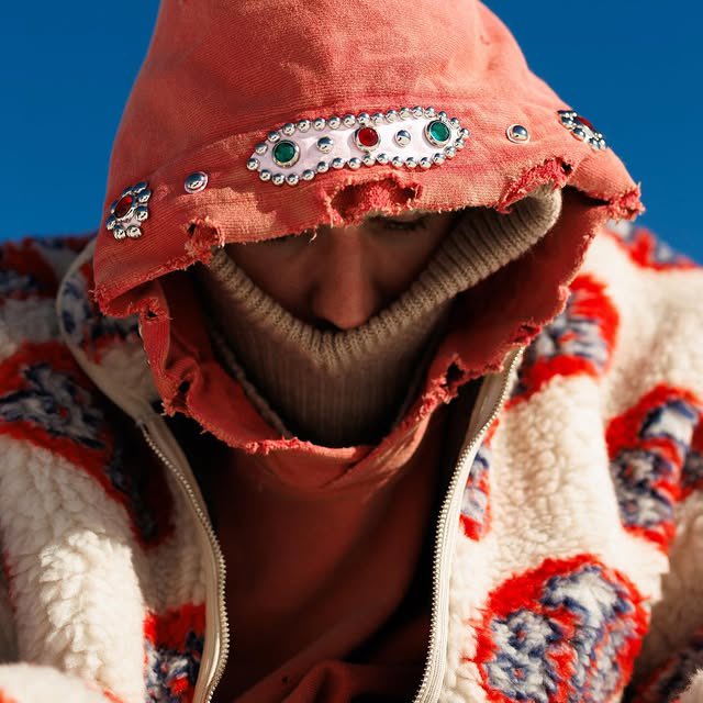 ComplexMusic's tweet image. just chillin ❄️ @justinbieber