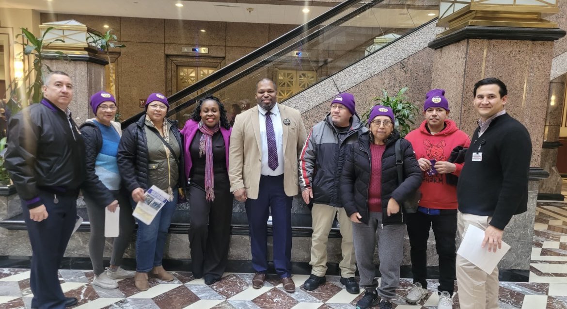 32BJ SEIU /// #BuildingJustice 🧹✊🏽 (@32bjseiu) on Twitter photo Today, we joined <a href="/CTForAll/">Connecticut For All</a> at the State Capitol for this year’s All Equity Agenda Launch. In addition to discussing this year’s priorities, we also spoke with elected officials like <a href="/Gary4CT/">Sen. Gary Winfield</a> about our ongoing efforts to seek justice for displaced workers at the <a href="/CTScienceCenter/">Connecticut Science Center</a>. Today, we joined <a href="/CTForAll/">Connecticut For All</a> at the State Capitol for this year’s All Equity Agenda Launch. In addition to discussing this year’s priorities, we also spoke with elected officials like <a href="/Gary4CT/">Sen. Gary Winfield</a> about our ongoing efforts to seek justice for displaced workers at the <a href="/CTScienceCenter/">Connecticut Science Center</a>.