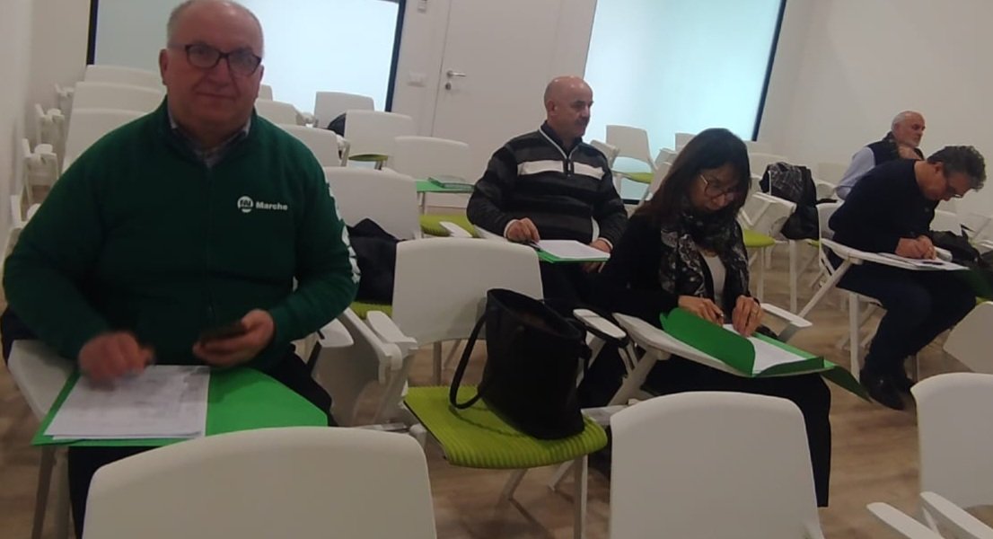 DSantini74's tweet photo. Oggi #Esecutivo @fai_cisl Marche ad #H3CoWorking(AN):trimestrale di periodo,Preventivo, Distacchi,situaz.pol.sindacale.#SGSantini:"FaiMarche consolida ed incrementa in Tesseramento e Bilancio;benvenuti ai Distaccati e procediamo compatti verso il ns prox Congresso".@cislmarche https://t.co/puwebjnl0k