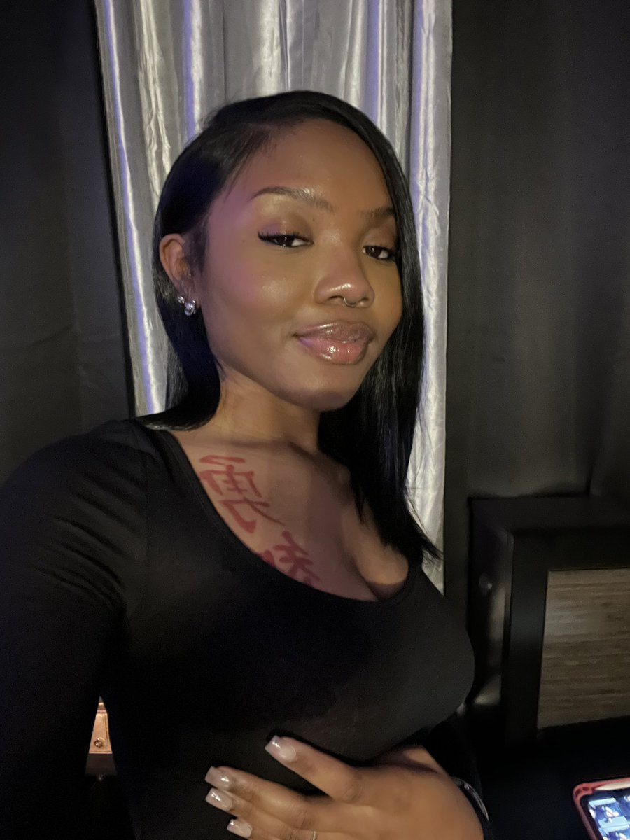 tyina (@uhtyina) on Twitter photo 