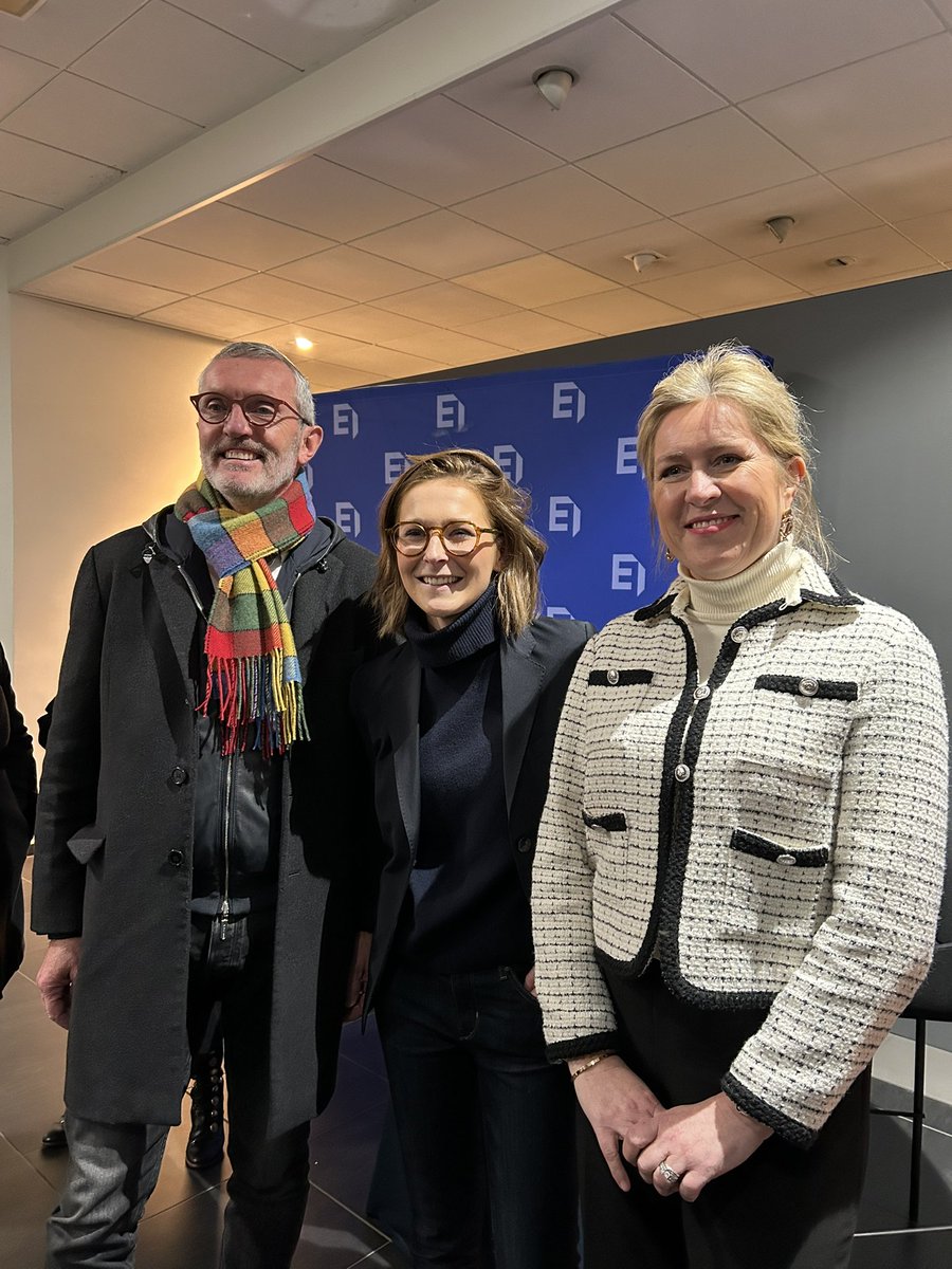 Une soirée des vœux très inspirante au <a href="/MedefSarthe/">MEDEF Sarthe</a> à la concession <a href="/renault_fr/">Renault France</a> Alpine du groupe Gemy et l’intervention dynamisante de <a href="/PDolbeau/">Philippine Dolbeau</a> qui revient sur son parcours de jeune entrepreneuse 👍