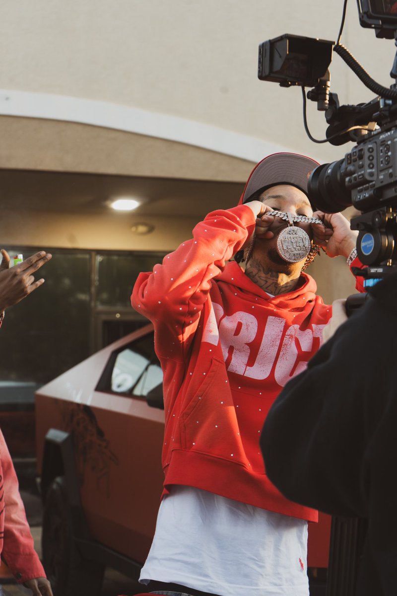 realzech1's tweet photo. few photos i took this year so far 📸 bookings back open #houstonphotographer ig @shotby1zech https://t.co/6XeJMDqVew