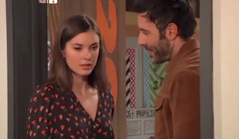 Sorry, <a href="/CameronMathison/">cameron mathison</a>, Drew and Willow aren't the making of a "really beautiful love story," their relationship is sick. Drew isn't a good dude and he's definitely not a hero. Congressman Drew Q is Shiloh 2.0, and literally nobody likes this storyline. #GH #GeneralHospital