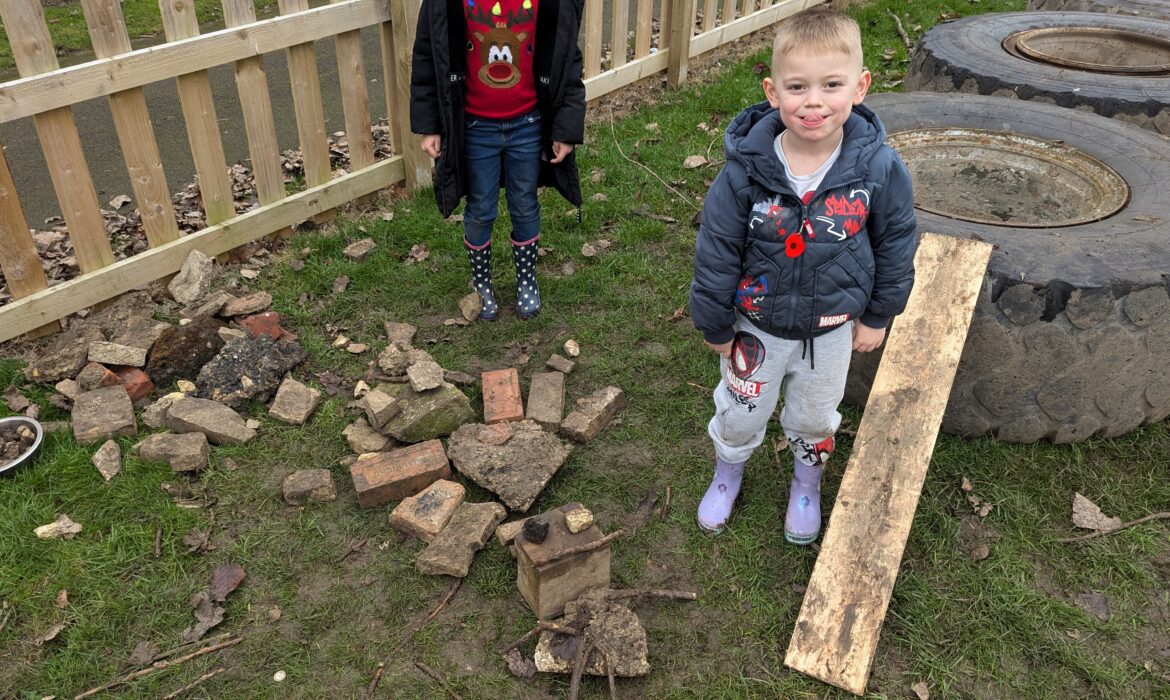 RockinghamJI's tweet photo. Forest School – Creativity
Creativity was the focus this week and we set out lots of different activities for the children to choose to explore their own creativity. The children built dens, rock sculptures and created their own obstacle course. https://t.co/K3o8h1z2Xs