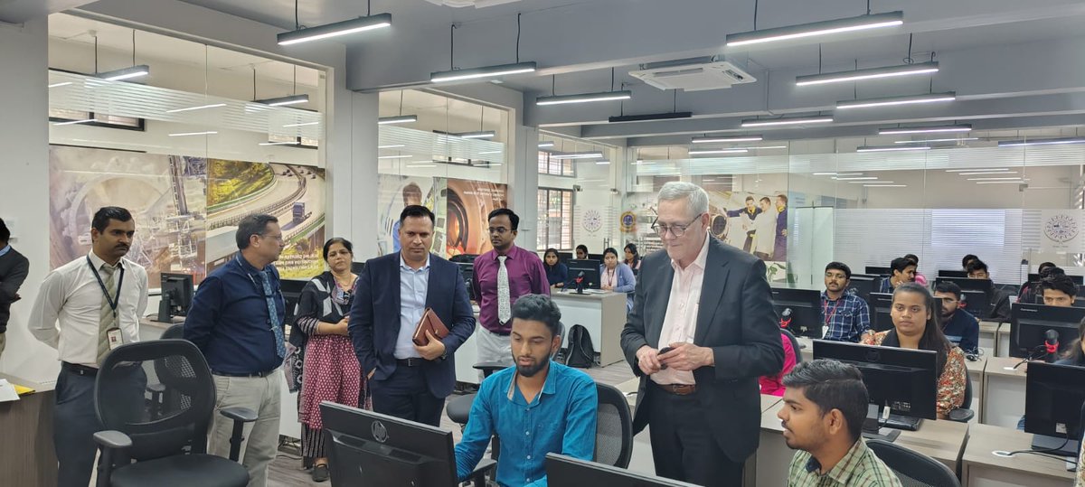 klsgitbelagavi's tweet image. Honored to host @FougereXavier &amp;amp; @RajitSyal from @Dassault3DS at #CIDI, sharing insights on innovation, collaboration &amp;amp; future-ready education! #3DEXPERIENCEplatform #YourSkillsOurFuture #ProjectBasedLearning #DigitalSkills @3DXEdu @DSGS_India @3DSIndiaLab @pnkathavi @pnkathavi