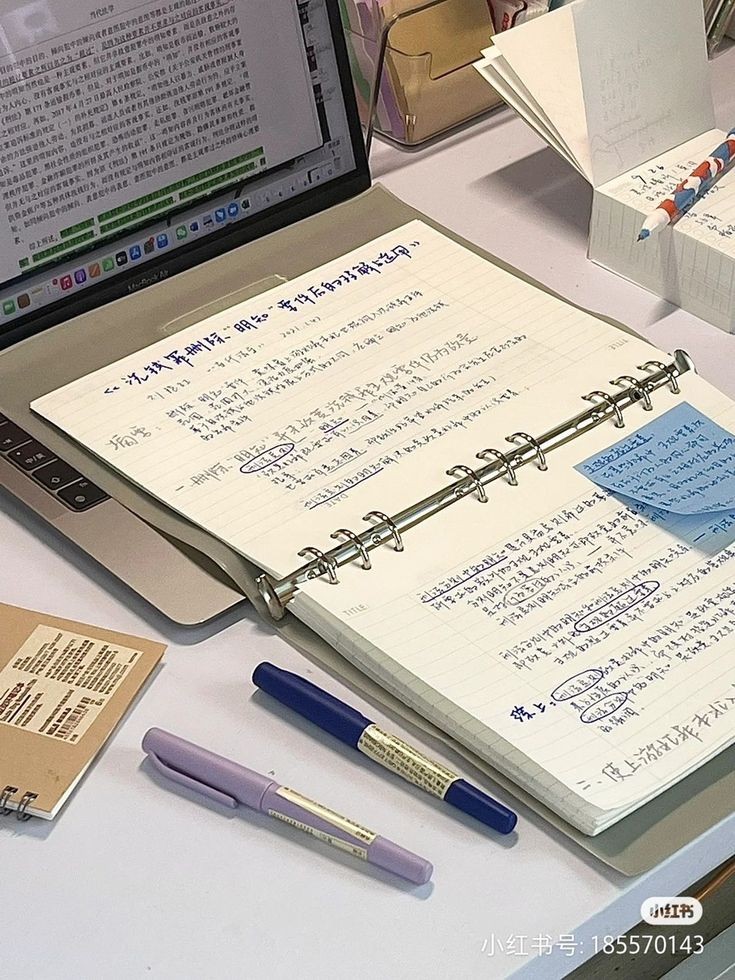 abrnthyfranc's tweet image. new intro  #studytwt
🎧🍜🏁⚕️❕

this is jaz 
   𖤐 04L , she/her
   𖤐 med ('28) year 2 
       » anat , physio , biochem
   𖤐 languages , kdramas , anime , music , f1 , journalling , arcane