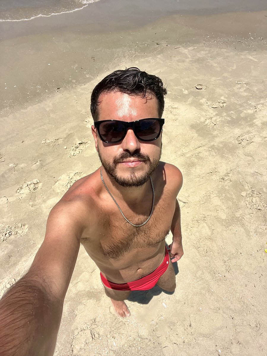 celsosjunior's tweet photo. Beach, bitch 😎🥵 https://t.co/dV8J12VGq4