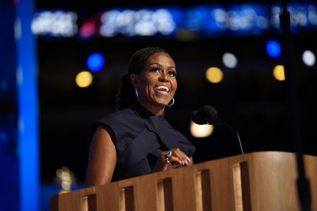 🚨NEW: Former First Lady Michelle Obama will not attend Donald Trump's inauguration on January 20th. 

RETWEET if you stand with <a href="/MichelleObama/">Michelle Obama</a> against Trump!