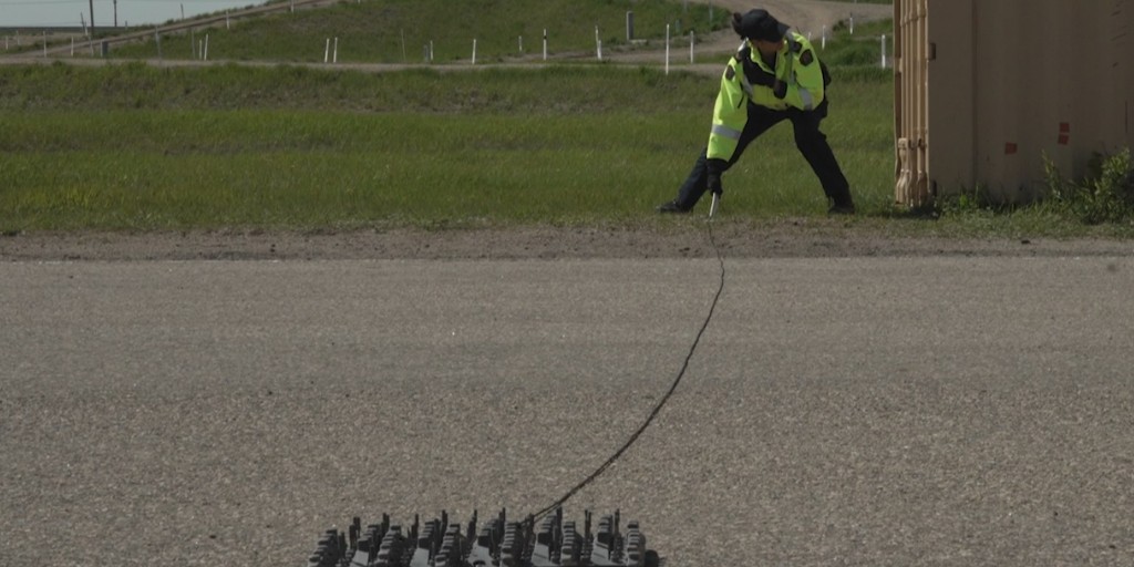 The #CadetTrainingProgram is under continuous evaluation and revision. In this #TrainingTuesday read about the Tire Deflation Device course that has been fully integrated into basic training at the #RCMPAcademy. ow.ly/HfIQ50UGbkC