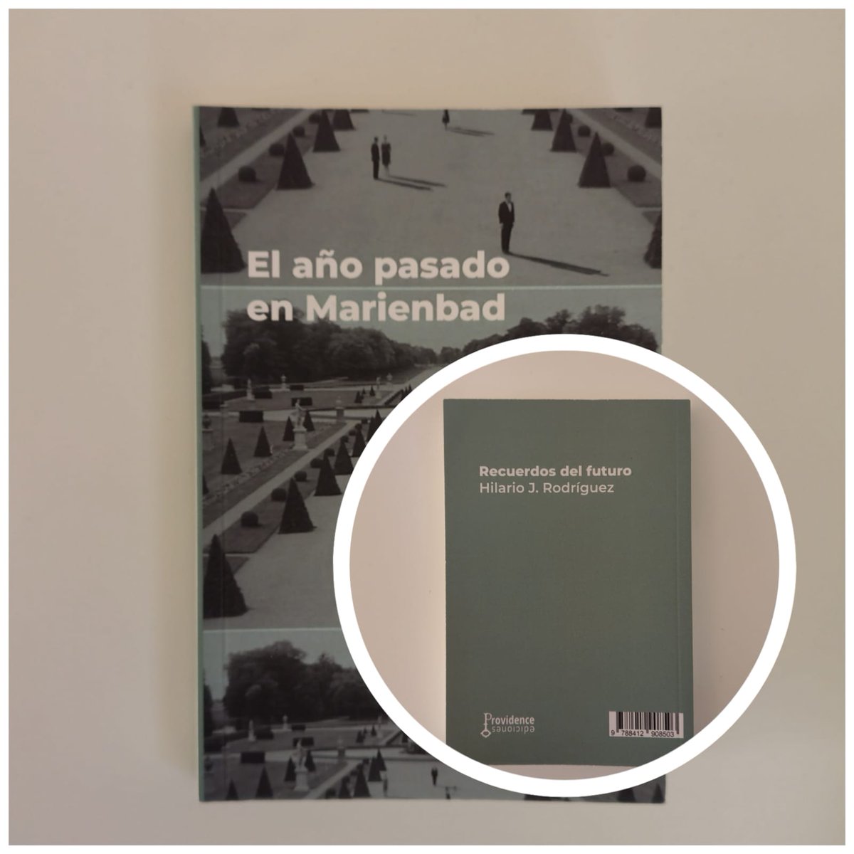 Víctor Colden (@viccolden) on Twitter photo «Dado que en sueños nunca he conocido el miedo, llegué hasta una puerta y nada me impidió entrar».
Lo cuenta Hilario J. Rodríguez (<a href="/HotelInsonmia/">Hilario J. Rodríguez</a>) en «Recuerdos del futuro», valiente y apasionante y apasionada incursión en «El año pasado en Marienbad».
Una lectura deliciosa. «Dado que en sueños nunca he conocido el miedo, llegué hasta una puerta y nada me impidió entrar».
Lo cuenta Hilario J. Rodríguez (<a href="/HotelInsonmia/">Hilario J. Rodríguez</a>) en «Recuerdos del futuro», valiente y apasionante y apasionada incursión en «El año pasado en Marienbad».
Una lectura deliciosa.