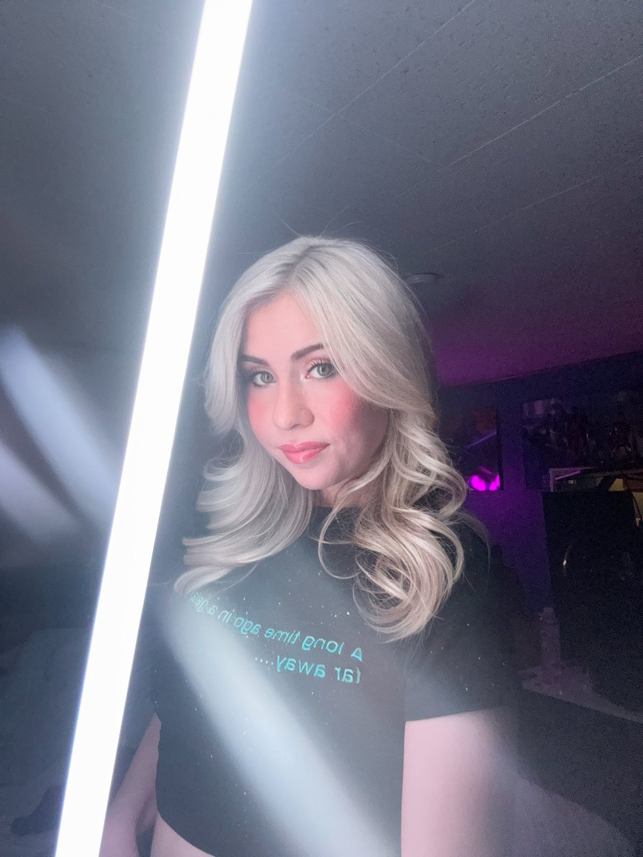 Happy Tano Tuesday everyone 💕 also skeleton crew day!! ✨