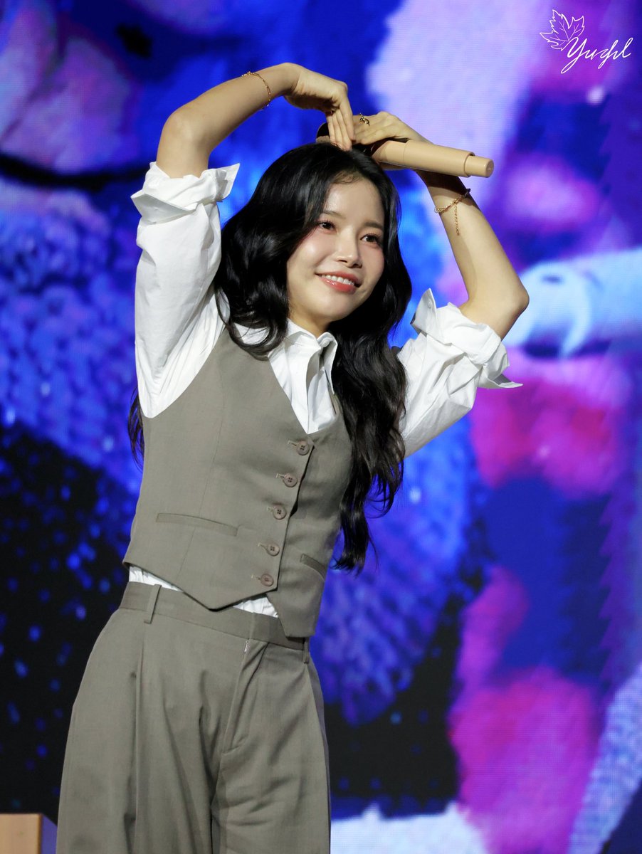 a11599a's tweet photo. 20250112
Solar’s TALK CONCERT [Topic Check] in TAIPEI

#솔라 
#Solar_Talk_Concert_in_TAIPEI 
#마마무
#MAMAMOO
#MAMAMOO 
#SOLAR 
#solartalkconcert https://t.co/7pNPGzKj5K