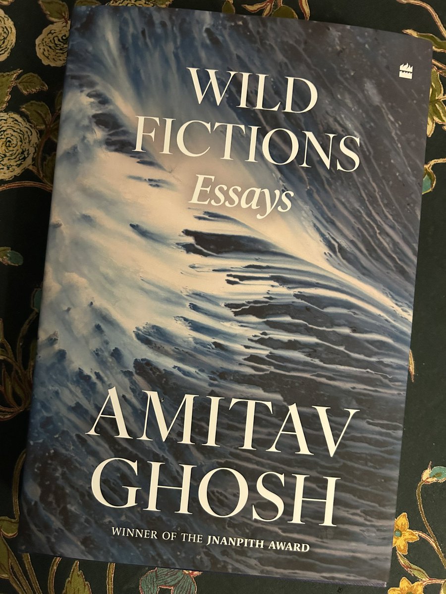 Majuli_Chapori's tweet photo. This evening at @IIC_Delhi was #poetic @GhoshAmitav touched on a range of issues — from the #violence of #modernity to pertinence of #decoloniality to a #vitalist understanding of the world — he ended by calling for #love: that where there’s love, possibilities are endless… ❤️ https://t.co/c1Dzkj8c0D
