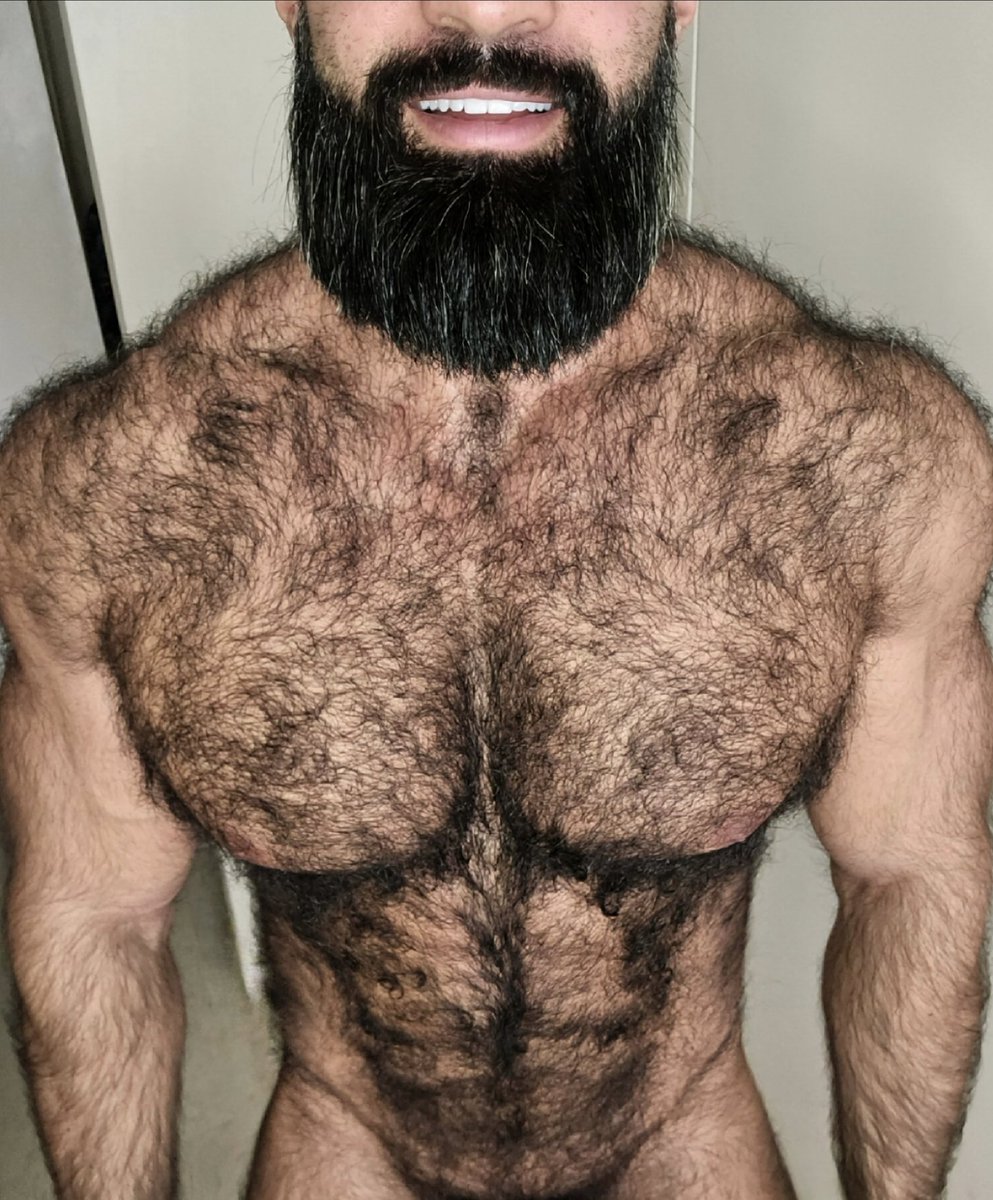 50%off sub and say hi 👀  onlyfans.com/foadbeast