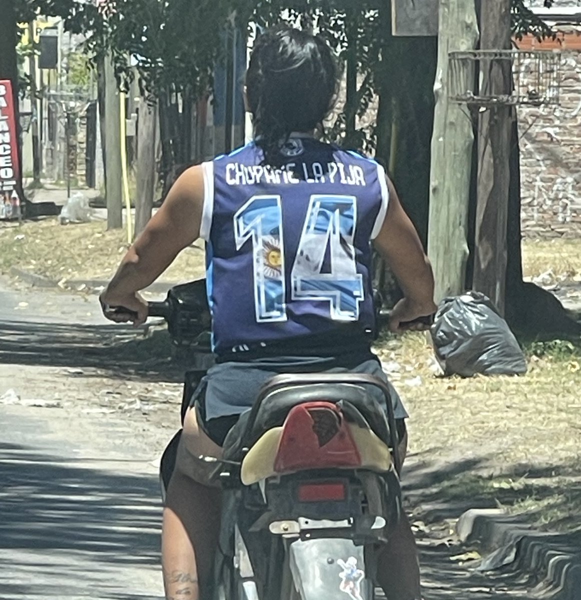 CHUPAME LA PIJA
               14