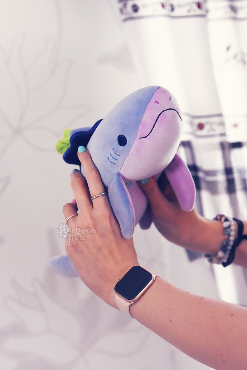 floofyfluff's tweet photo. Blueberry shark plushies 🫐🦈 https://t.co/uSlTXs7M5r
