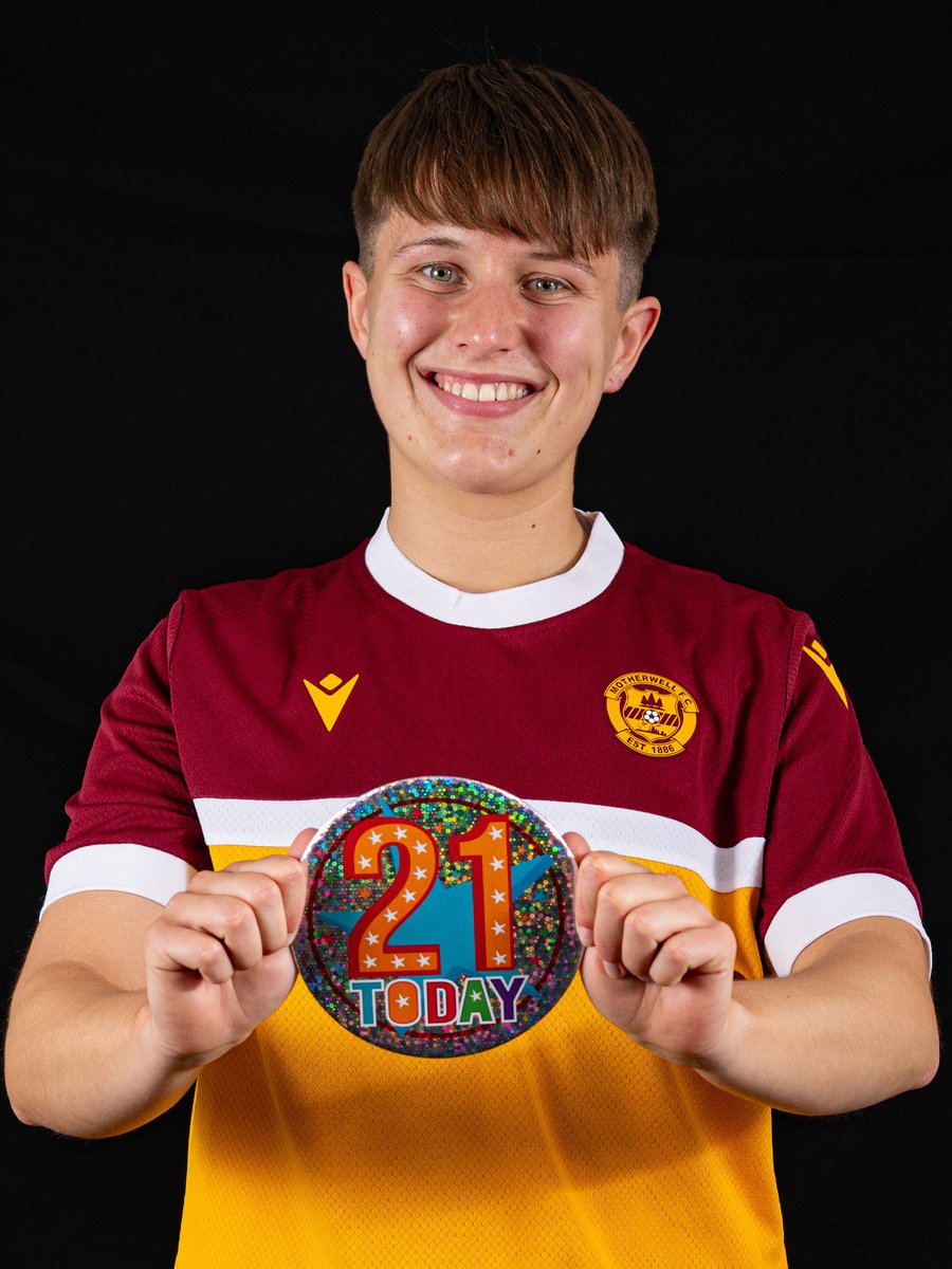 Happy birthday 🎉

Defender Jo Addie celebrated her 31st yesterday, with Sarah Gibb turning 21 today.