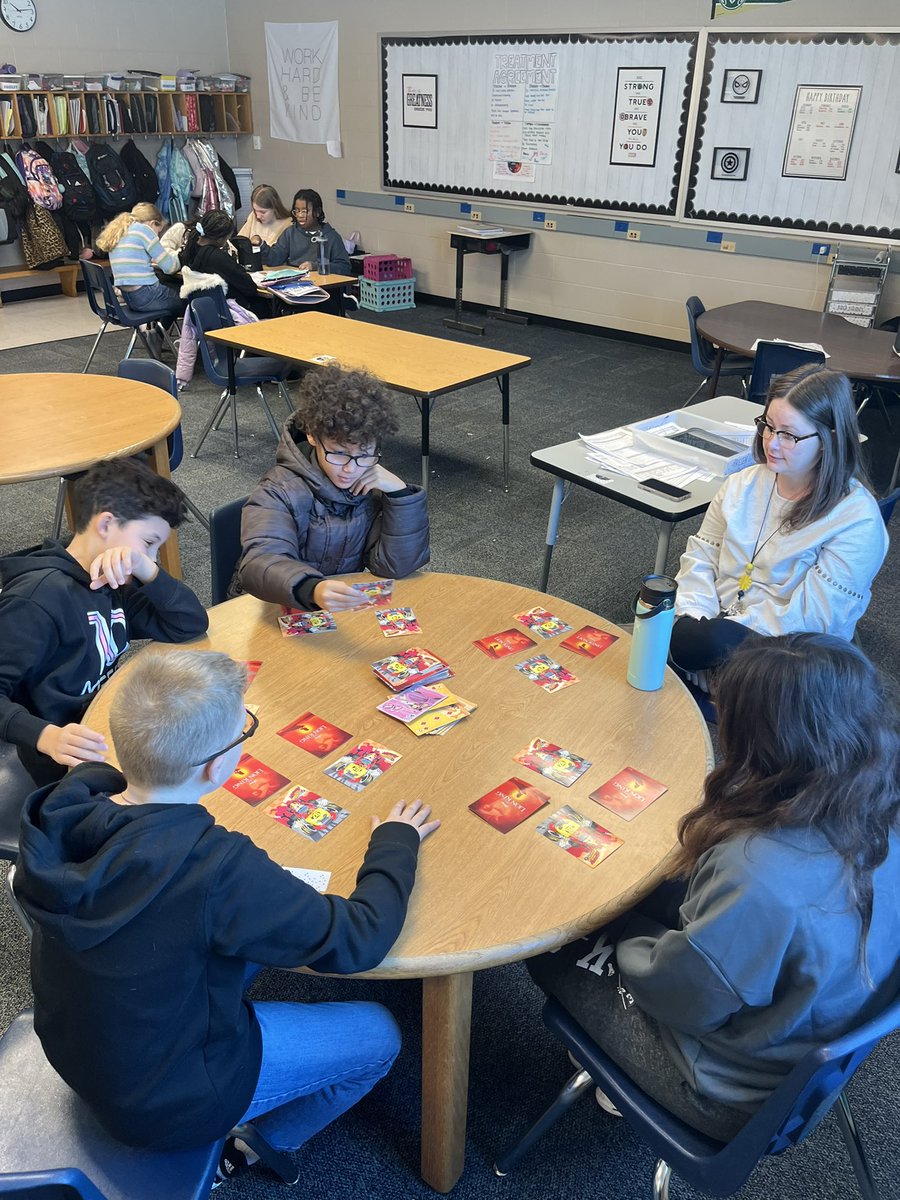 Tracy Overton tweet media